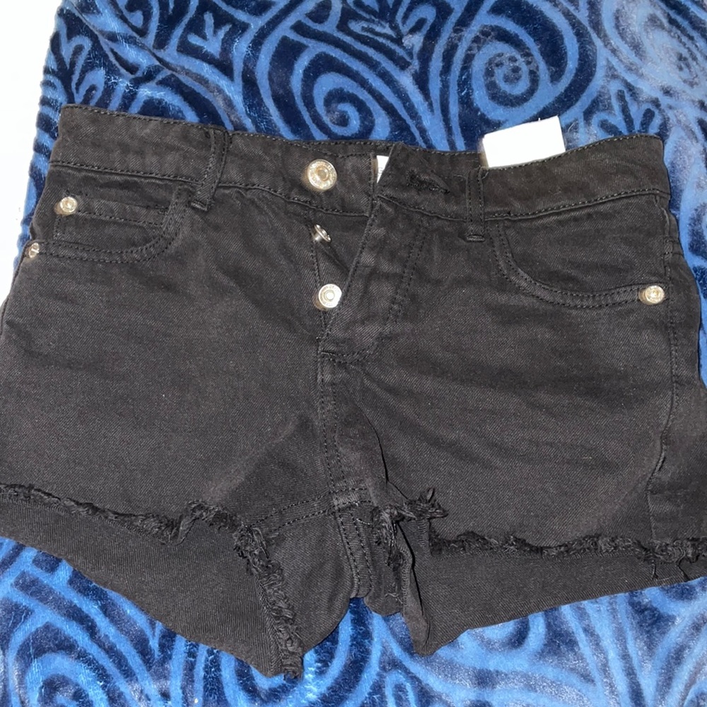 black mango size 1 jean shorts
